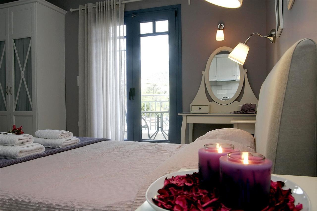 Boutique Hotel Iasmos Trizonía Buitenkant foto