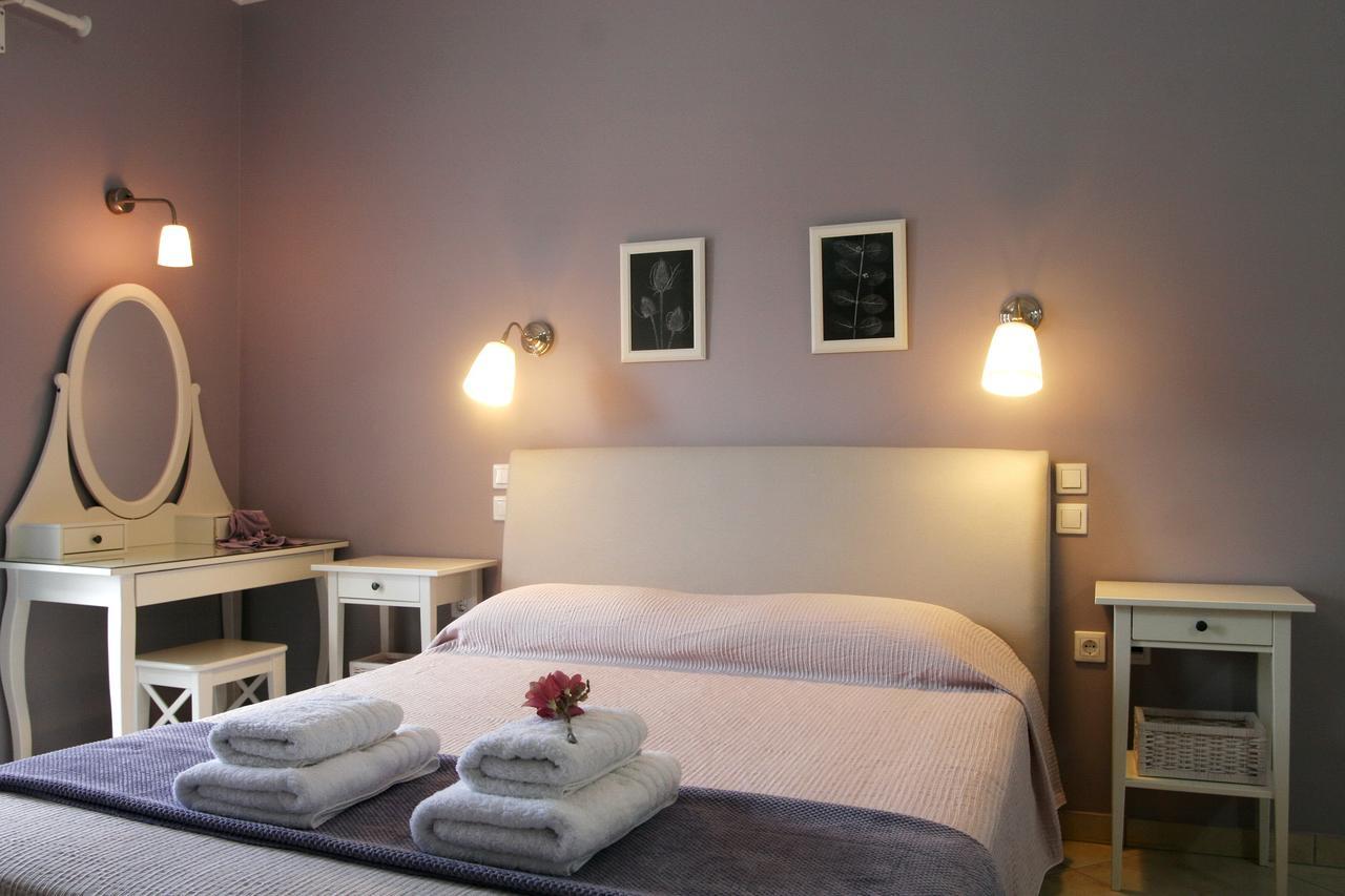 Boutique Hotel Iasmos Trizonía Buitenkant foto